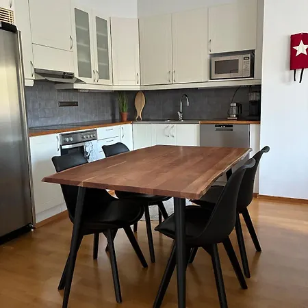 A Peaceful Three-room Near Pyhaejaervi *